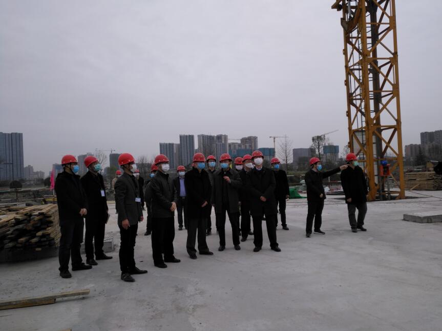 20203161623331796 J9直营集团集团党委书记、董事长任丁率队 赴金牛宾馆查抄工程复工工作