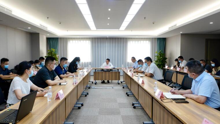 J9直营集团集团召开防汛工作调度会