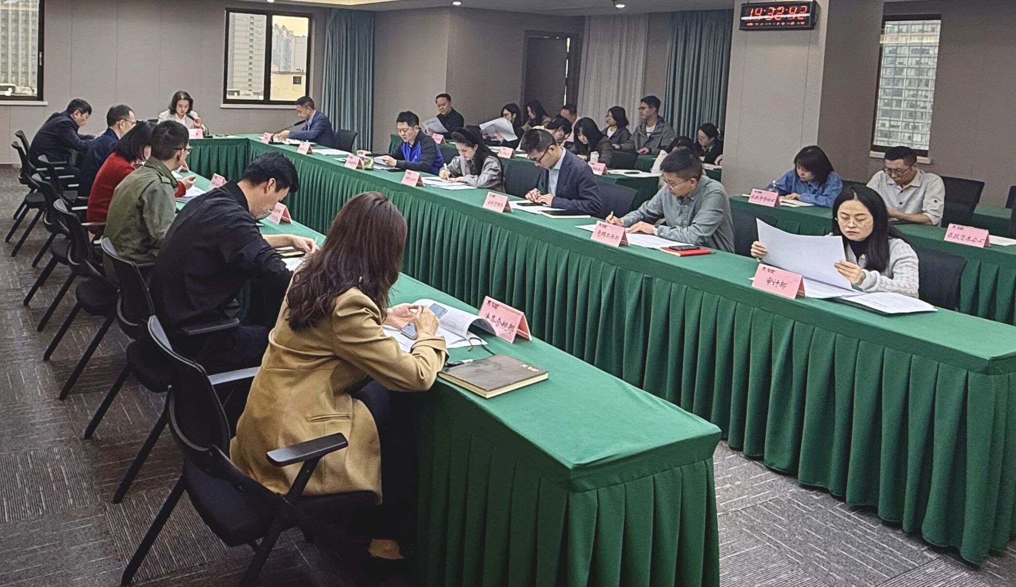 85986646-190b-4f60-b8ed-10a00e00c7a1 省J9直营集团集团召开鼎新深入提升行动沉点工作整体评估工作会议